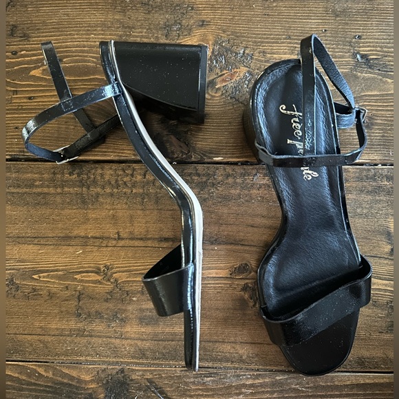 Free people heel - Picture 2 of 3